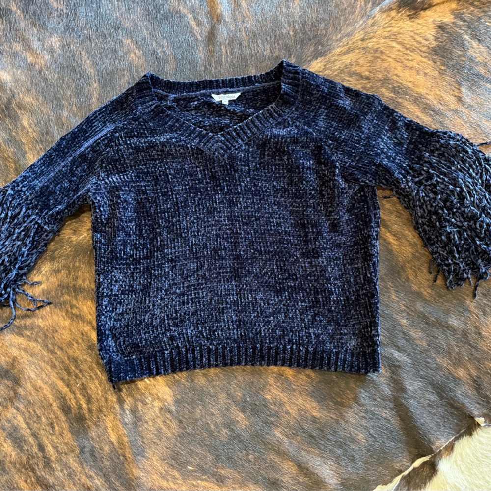 Nostalgia Dark Blue Sweater with Fringe Sleeves